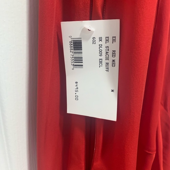 new red silk gown - Picture 3 of 3